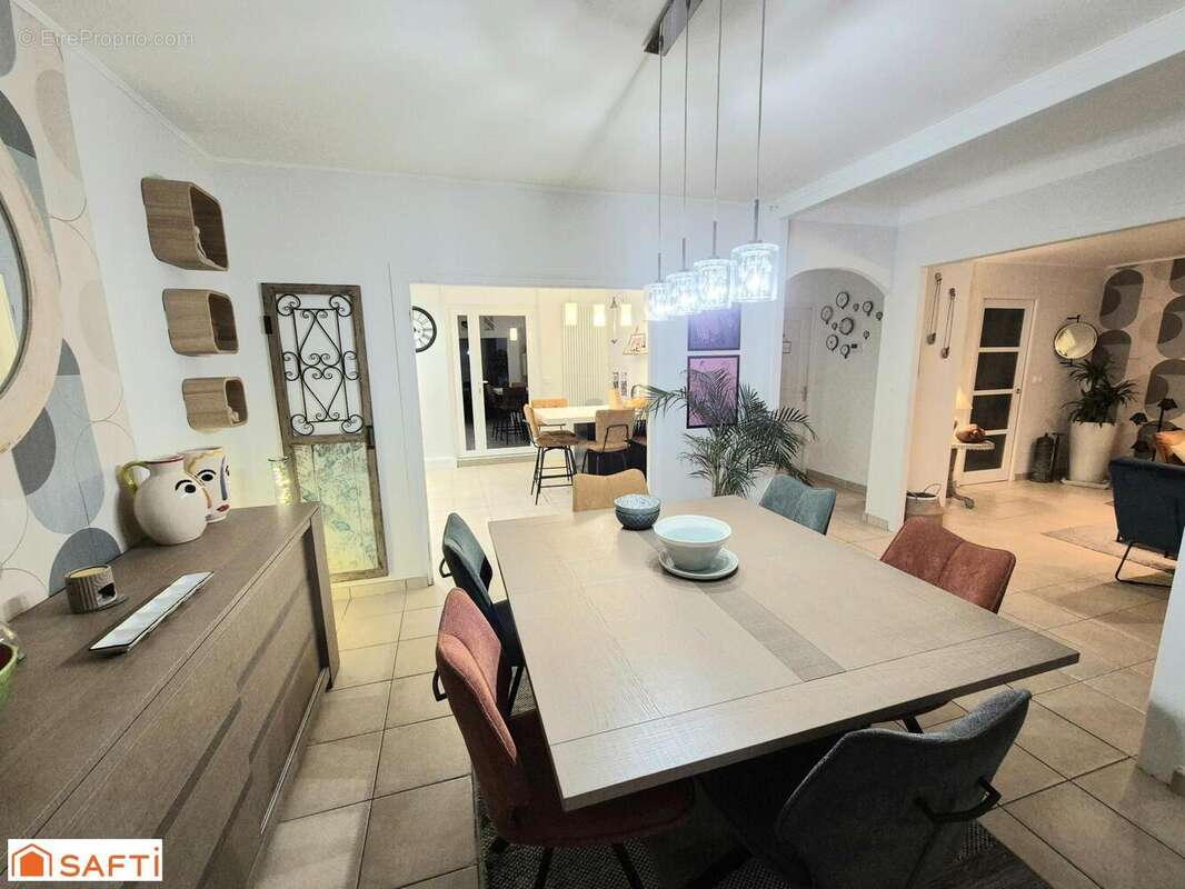 Photo 4 - Maison à LANDIVISIAU