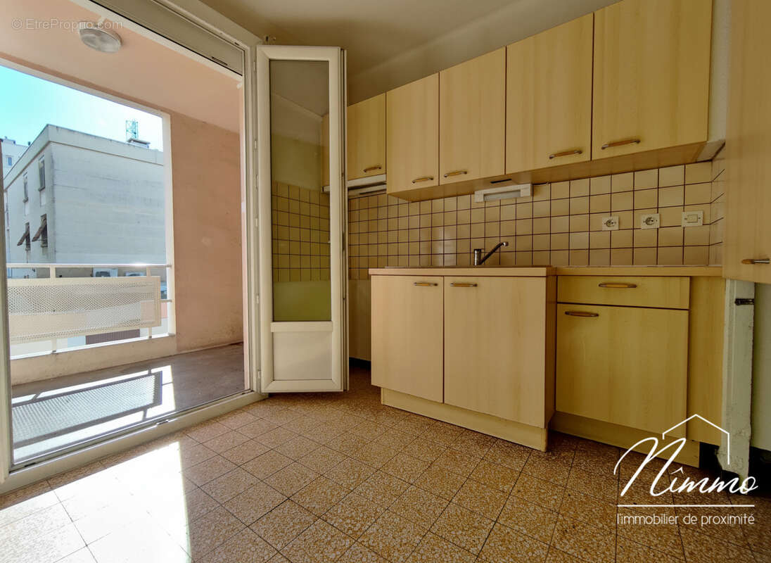 Appartement à NIMES