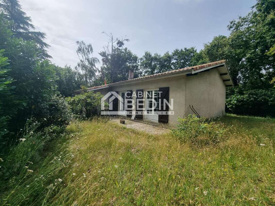Maison à SAINT-MEDARD-EN-JALLES