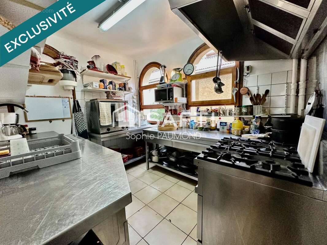 Photo 4 - Commerce à SAINT-CHAFFREY