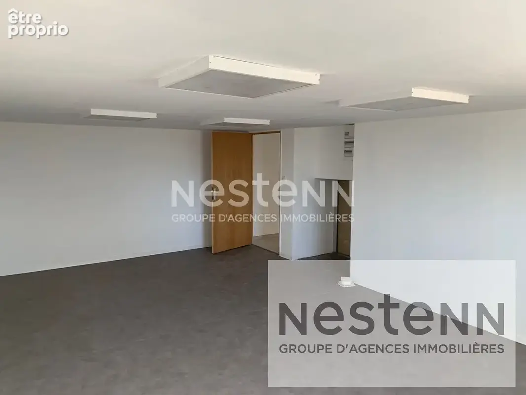 Local d'activité 820 m² + bureaux 3 portes de 4,50 m . terrain 10 000 m². Ecoparc de Sologne (41) - photo 13