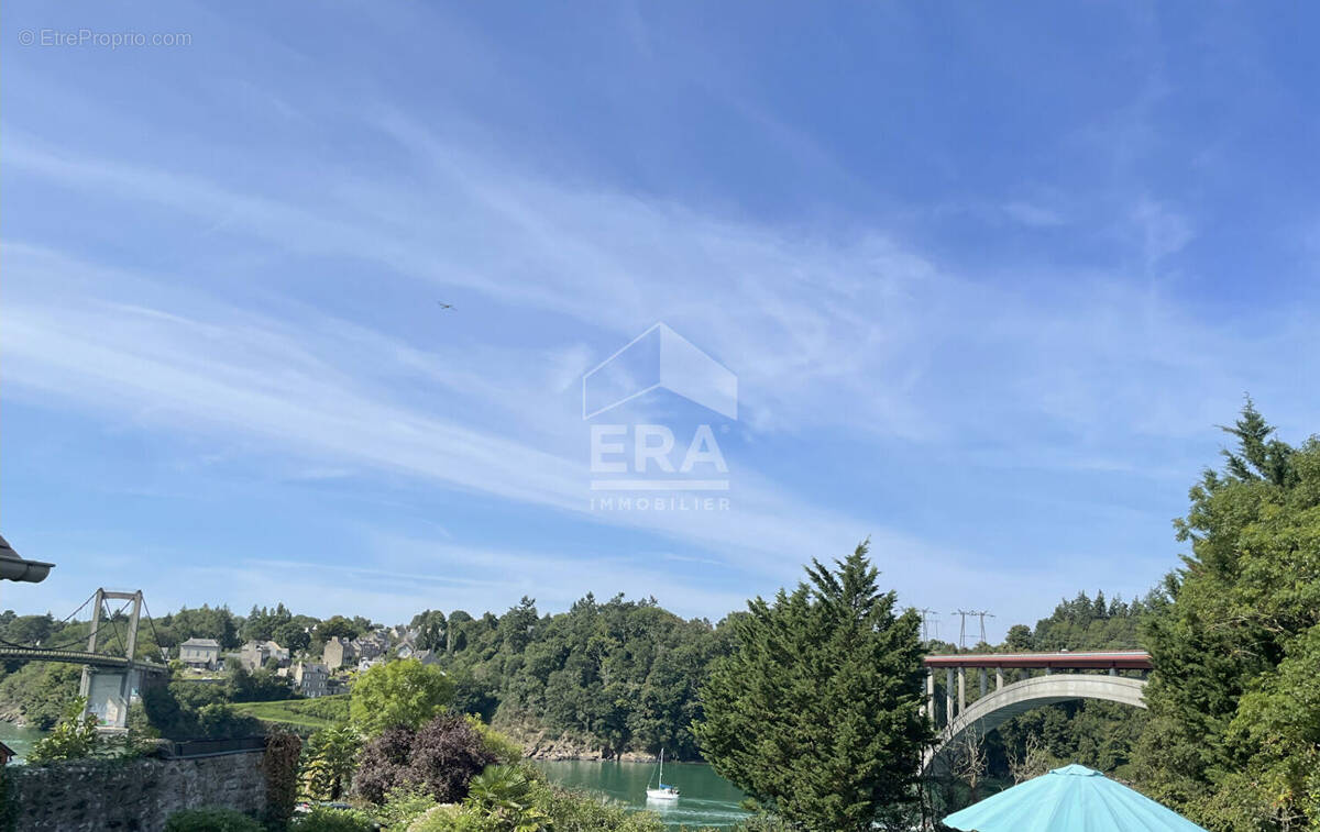 Maison à LA VILLE-ES-NONAIS