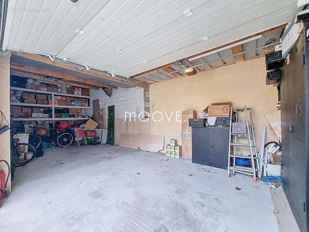 Maison à PETIT-COURONNE