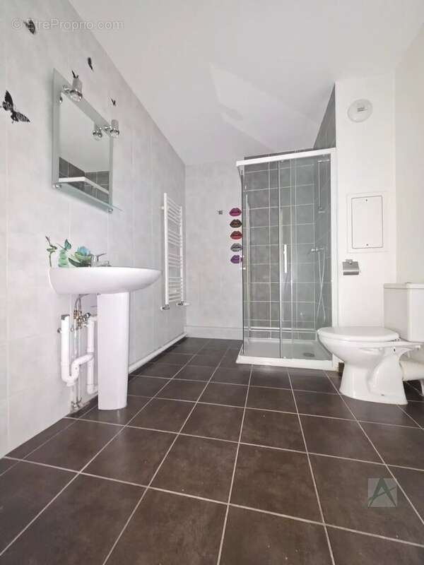 Appartement à COGNIN