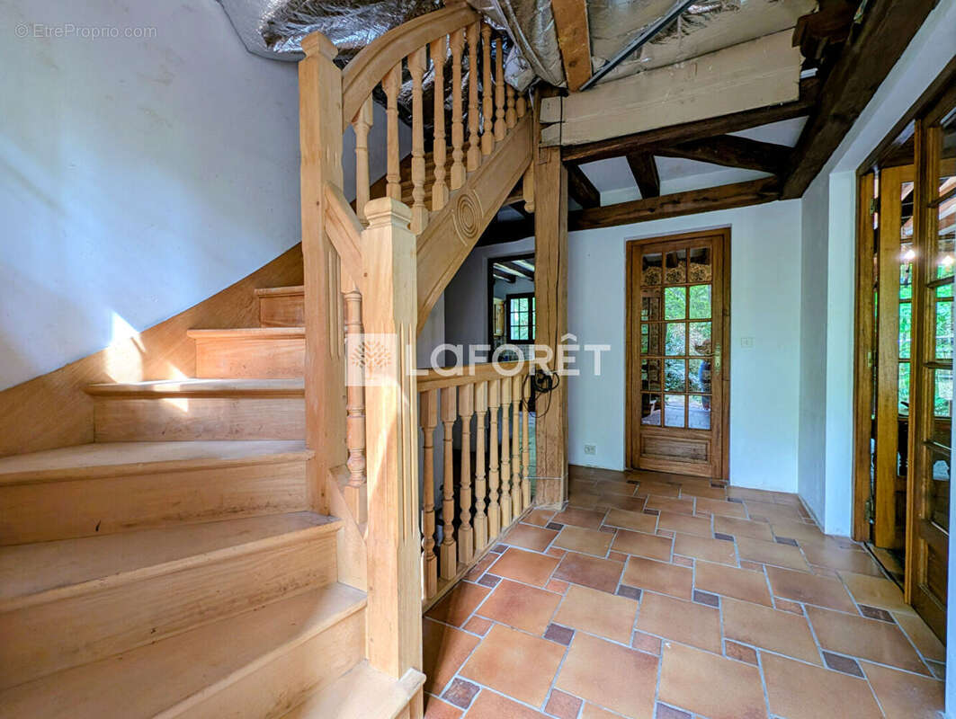 Maison Noisy Sur Ecole 4 pièce(s) 99.56 m2 - photo 4