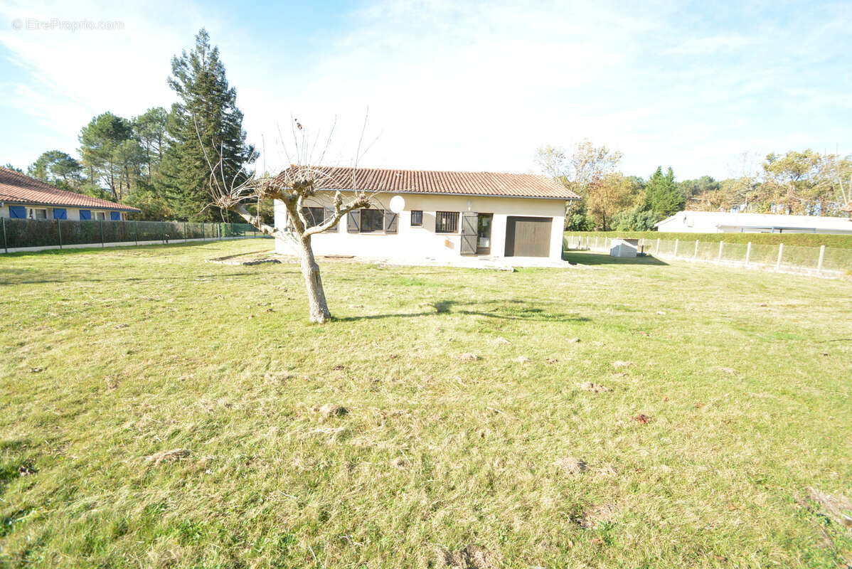 Maison à LE PORGE