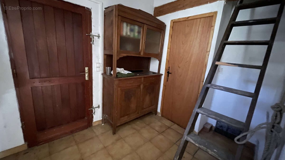 Maison à VALDEROURE