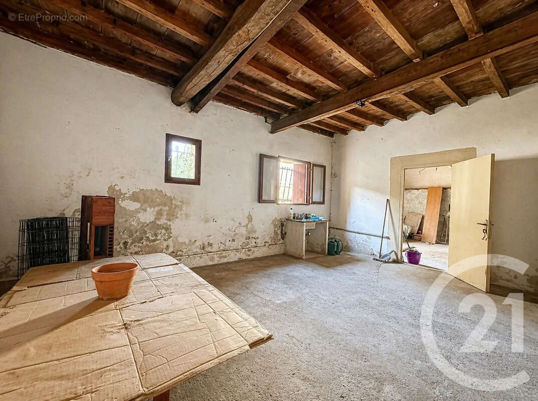 Maison à LAVERUNE