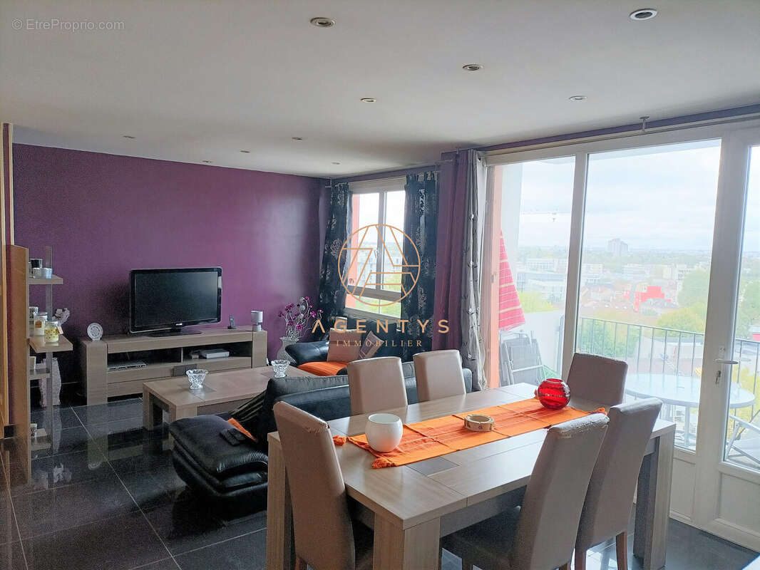 Appartement à CHAMPIGNY-SUR-MARNE