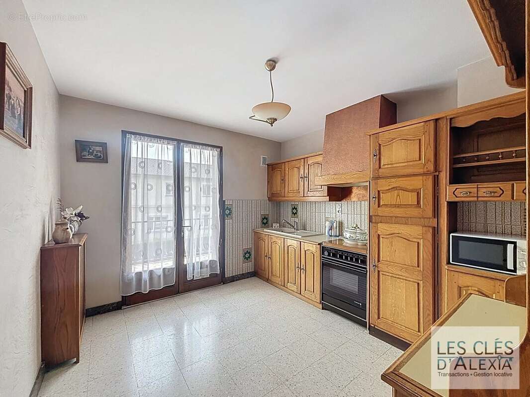 Maison à CHASSE-SUR-RHONE