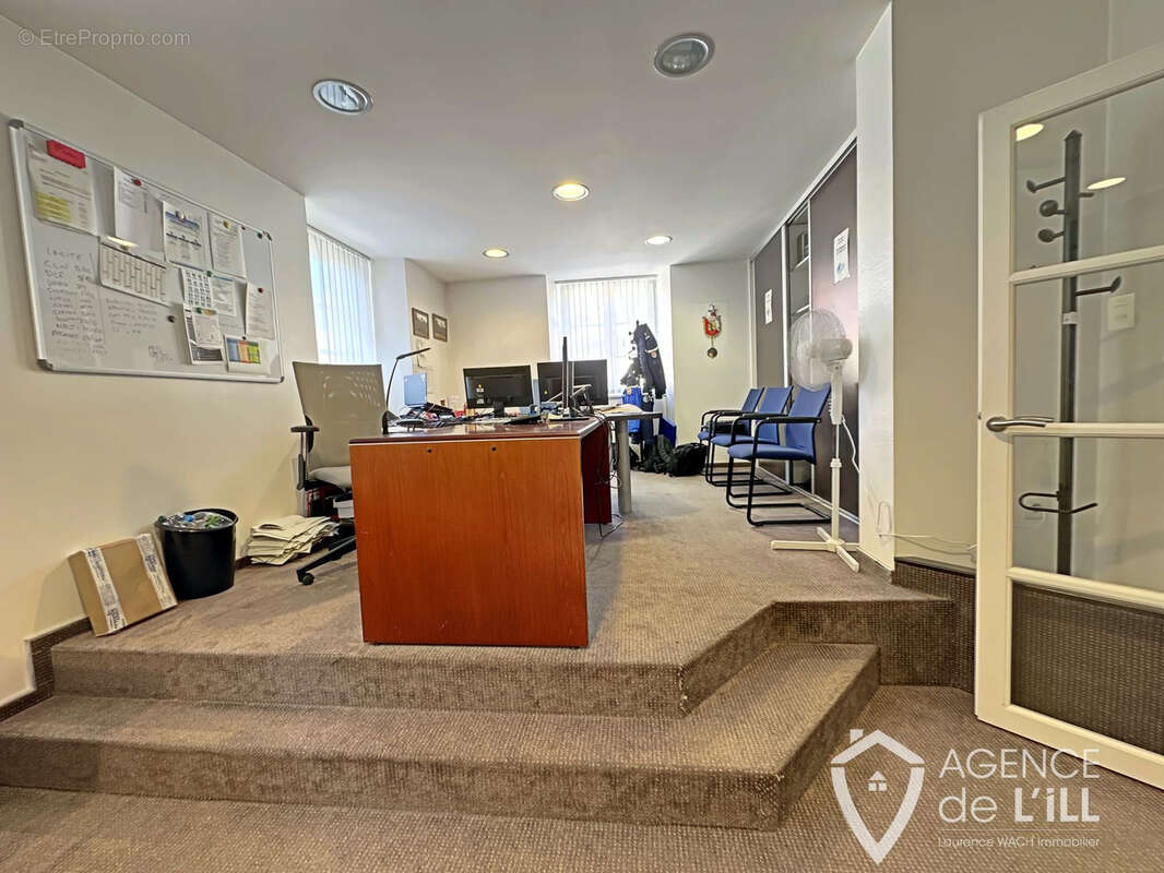 Commerce à CHATENOIS