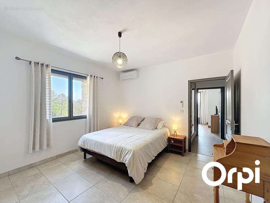 Maison à PORTO-VECCHIO