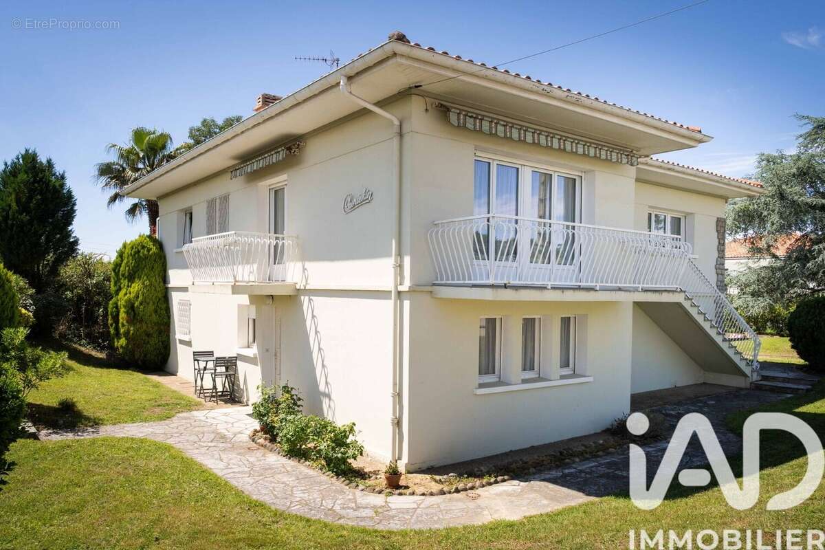 Photo 2 - Maison à ANGLET