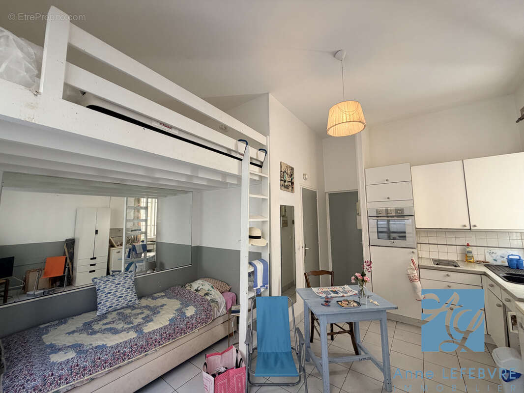 Appartement à TROUVILLE-SUR-MER