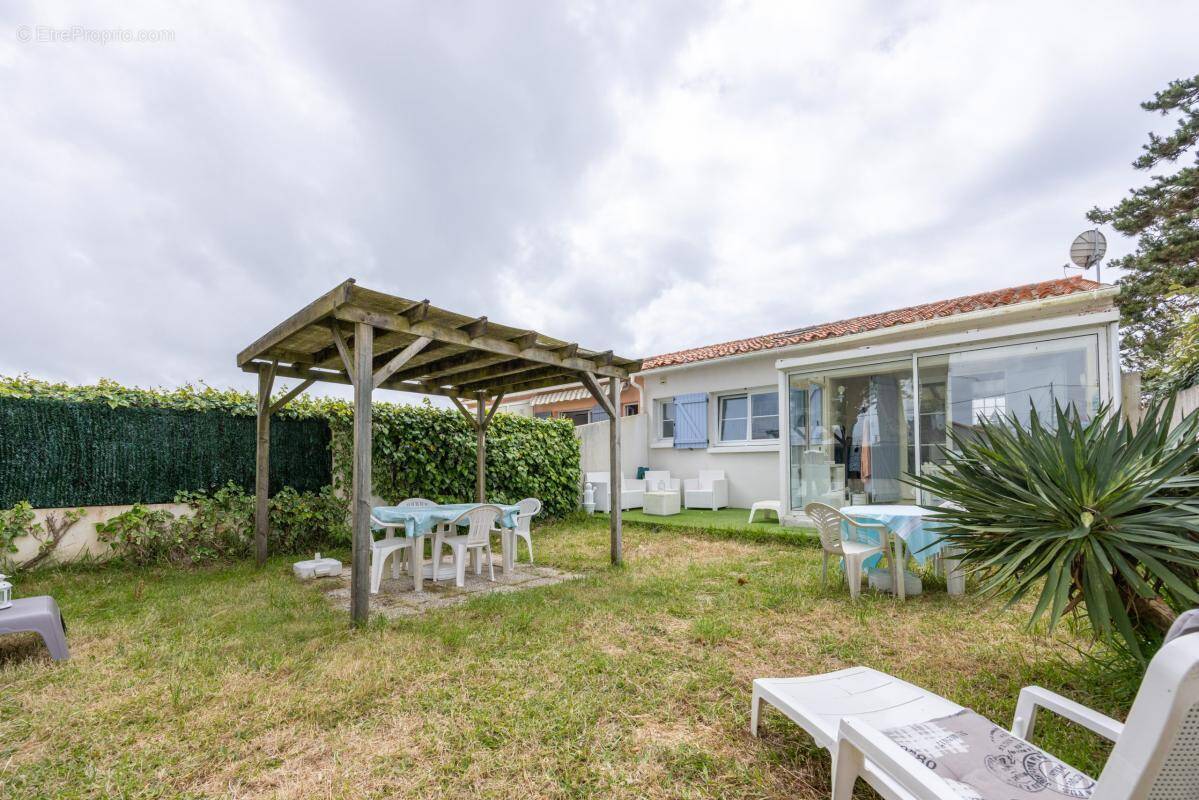 Maison à SAINT-HILAIRE-DE-RIEZ