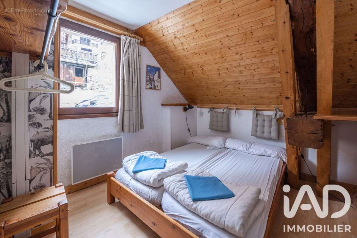 Appartement 59 m² à Oz  - photo 2