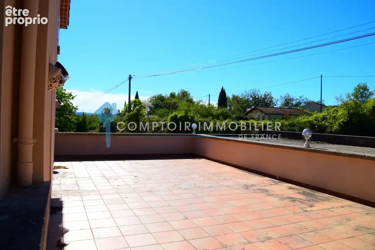 Dépt. 07 - A VENDRE à LANAS - Maison de 262 m2 - Parcelle de 3.100 m2 - photo 18