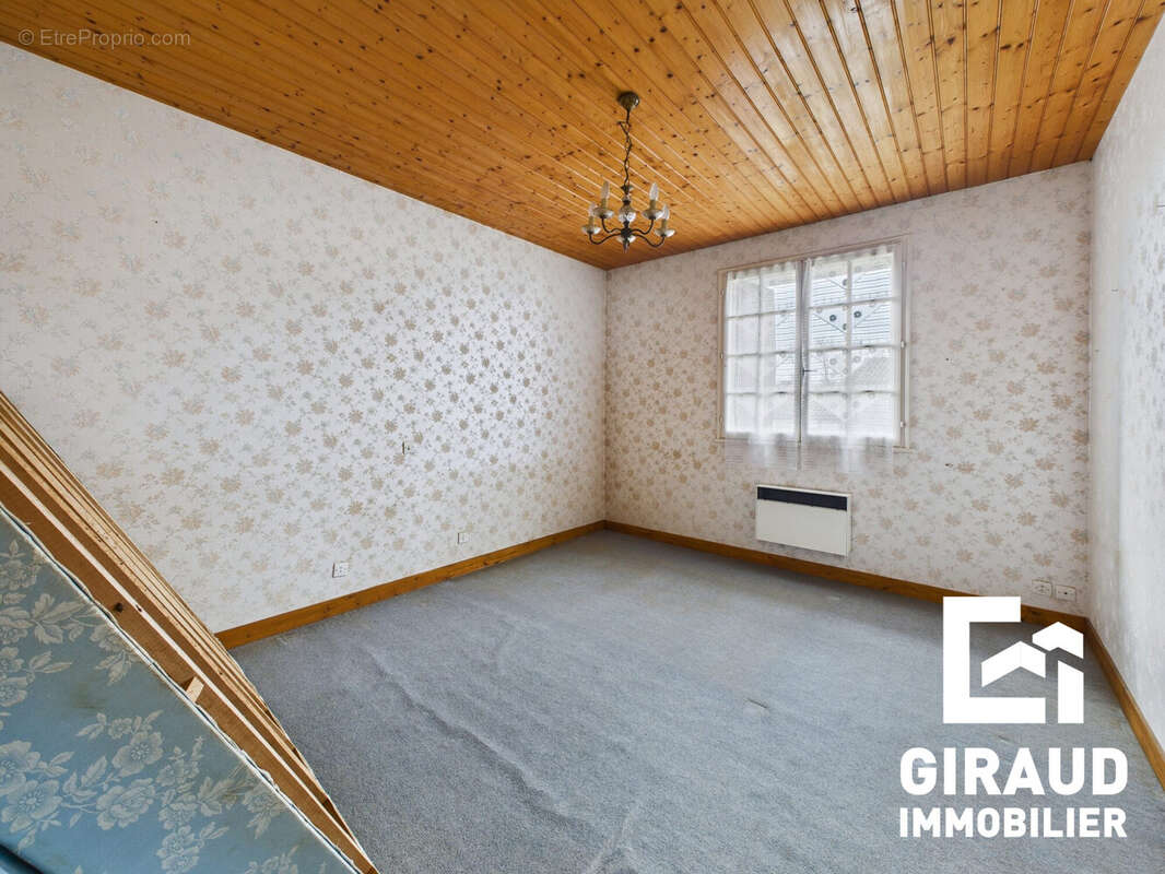 Maison à SAINT-PIERRE-LE-VIEUX