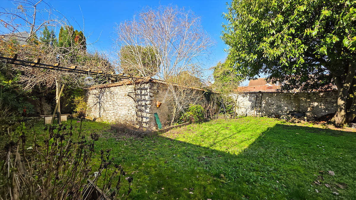 Maison à MANTES-LA-VILLE
