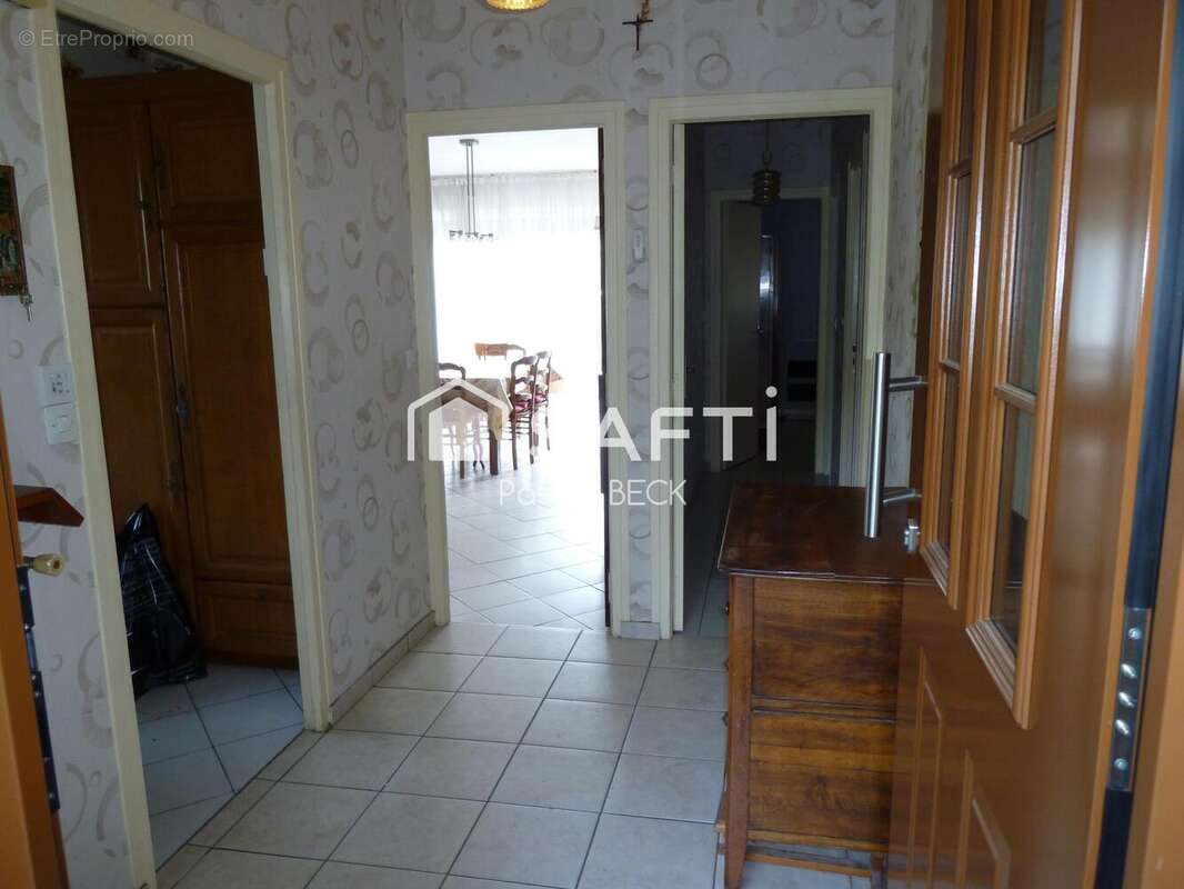 Photo 4 - Maison à LAY-SAINT-CHRISTOPHE