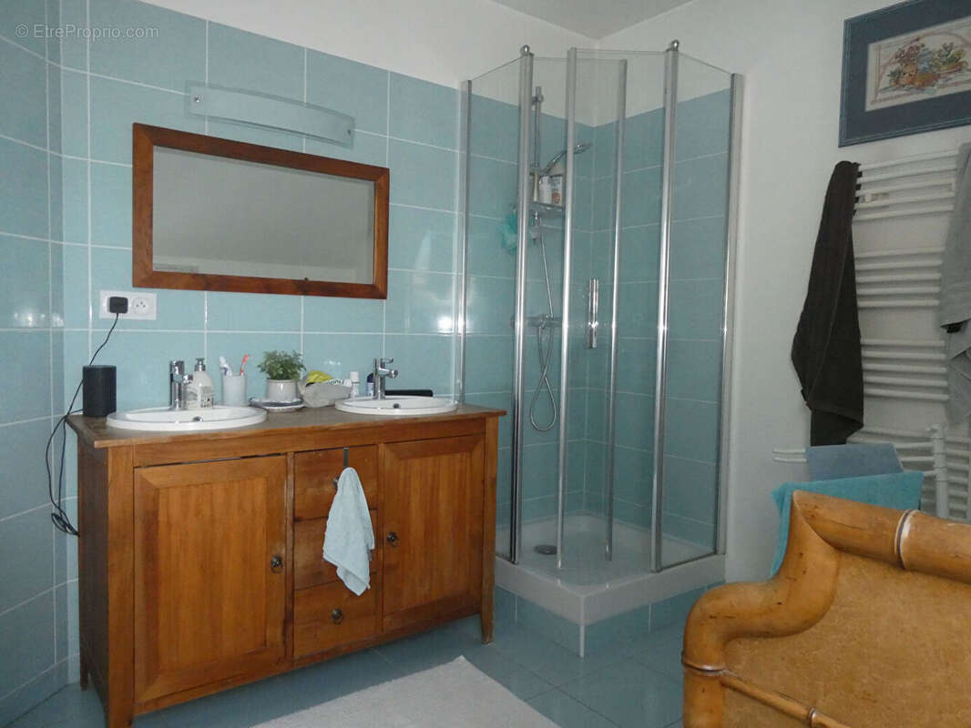 Maison Pont L Eveque, 145 m², 4 ch dt 1 en rdc, 2 SDD, ravissant jardin 434 m² - photo 10