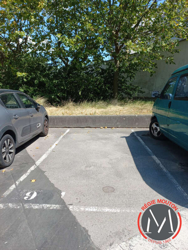 Parking à LYON-7E