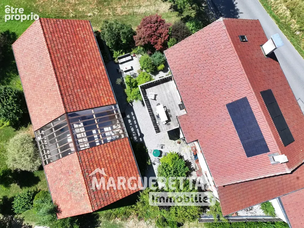 Ancienne fruitière d'exception - intégralement rénovée - 150 m² habitables - 4 chambres - vaste dépendance - terrain plat constr - photo 27