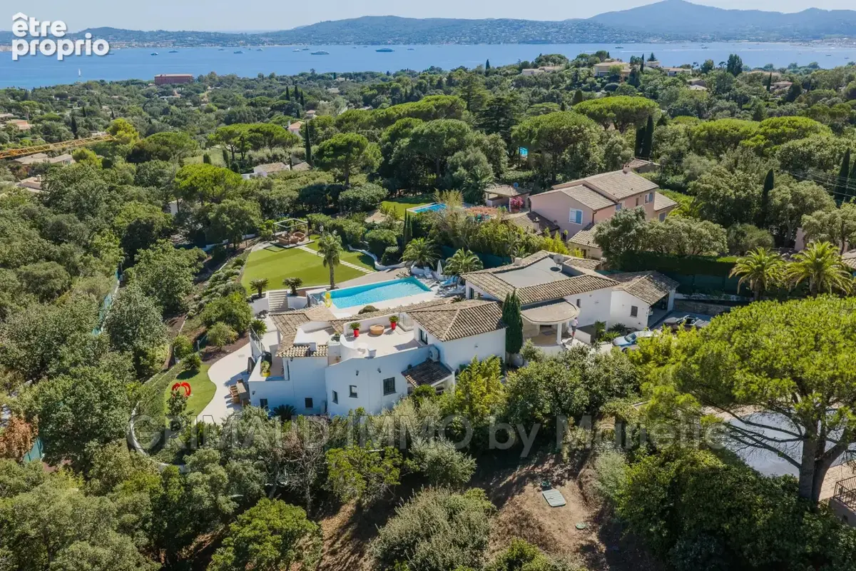 Maison 7 pièces 440 m² à vendre à Grimaud (83310) - photo 4