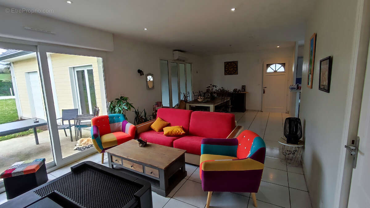 Maison plain pied 120 m2 - secteur calme proche des commodites - photo 2