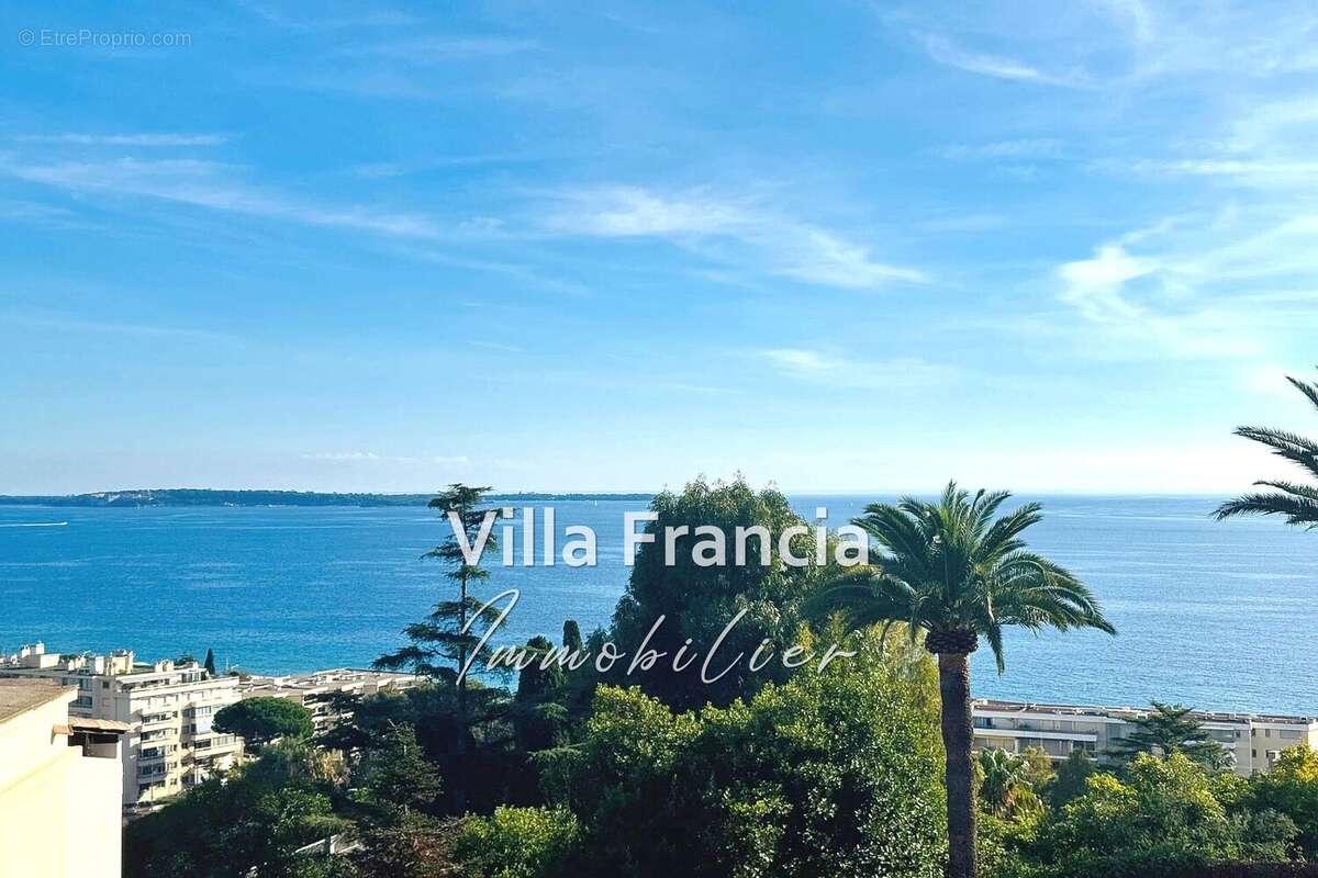 Appartement à CANNES