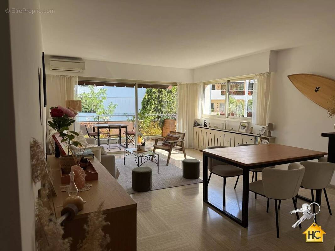 Appartement à CANNES