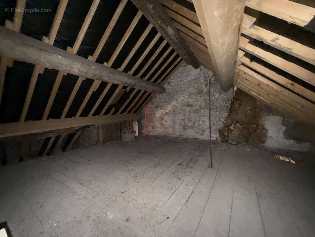 Appartement à ORNANS