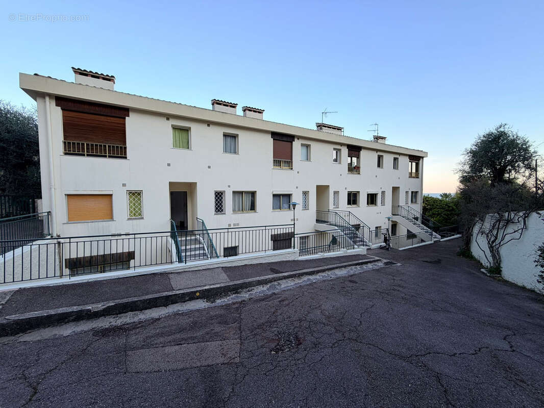 Appartement à MENTON