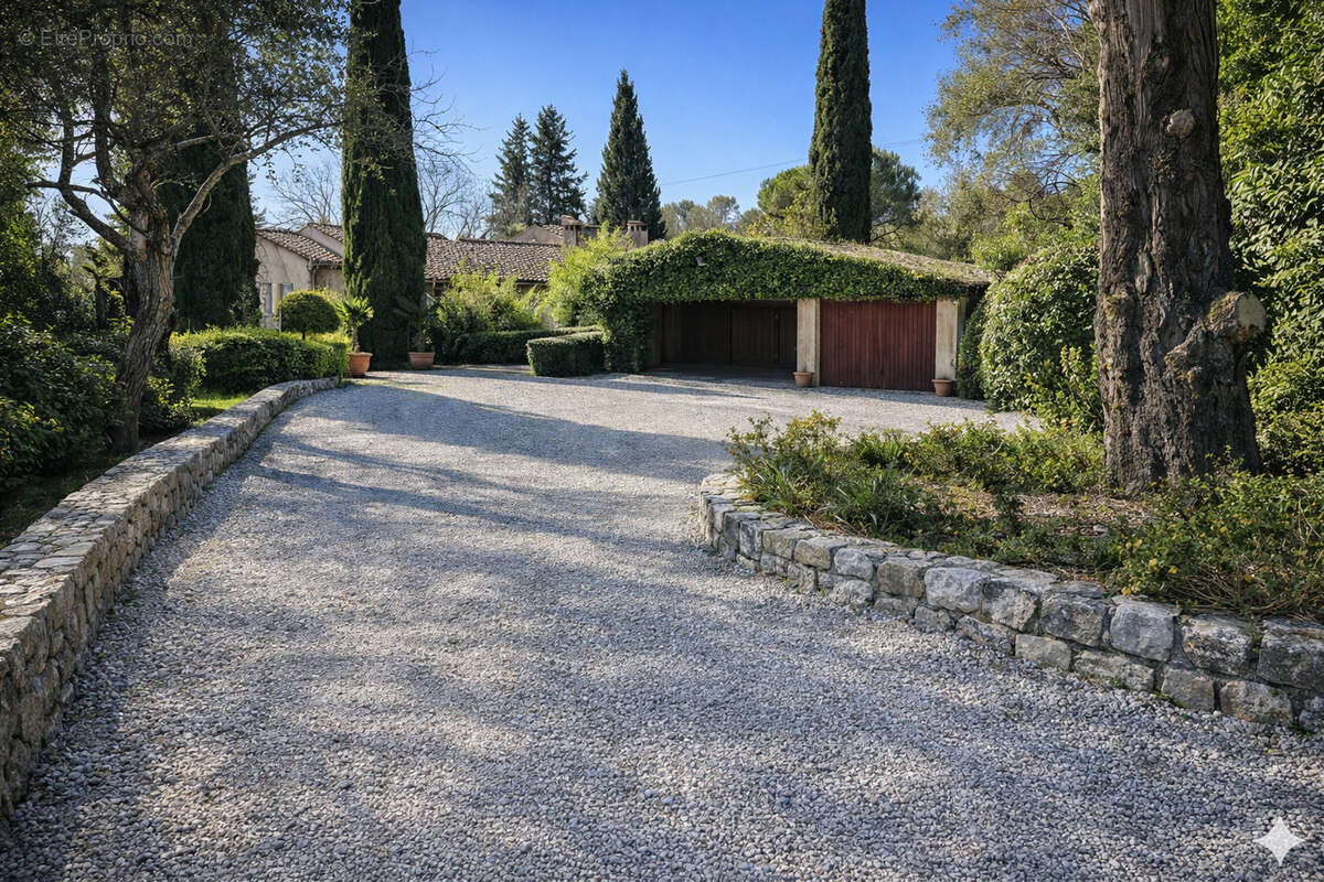 Maison à GRASSE