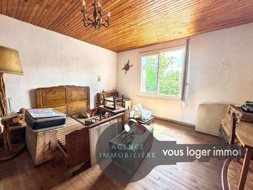 Maison à MONTESQUIEU-VOLVESTRE