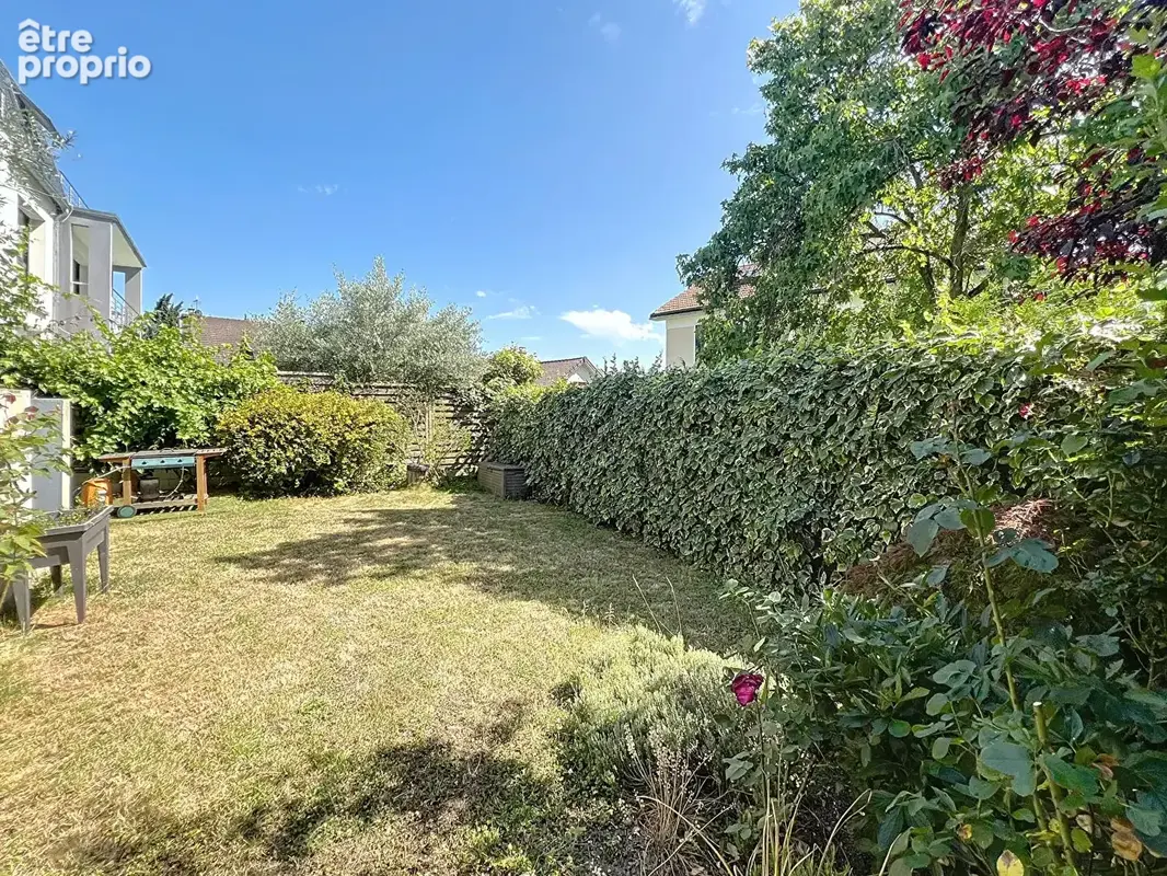 Maison 260m² à suresnes - photo 2