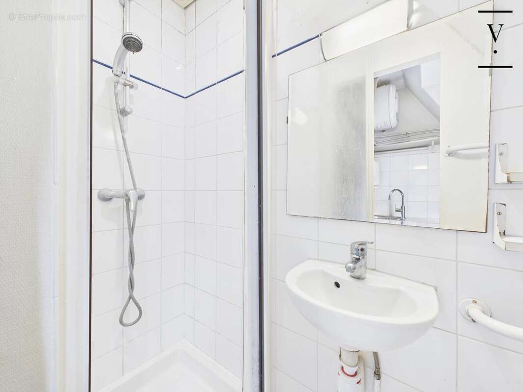 Appartement à PARIS-7E