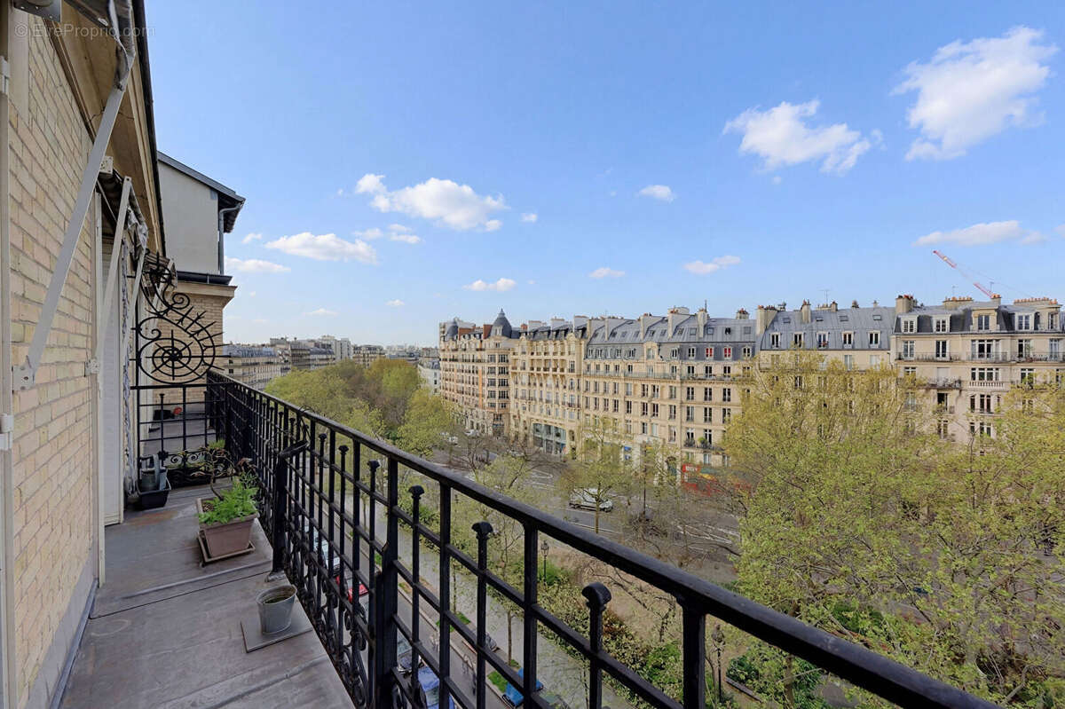 Appartement à PARIS-11E