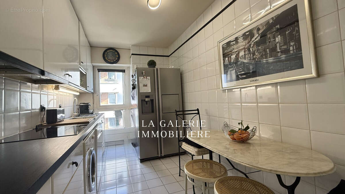 Appartement à SURESNES