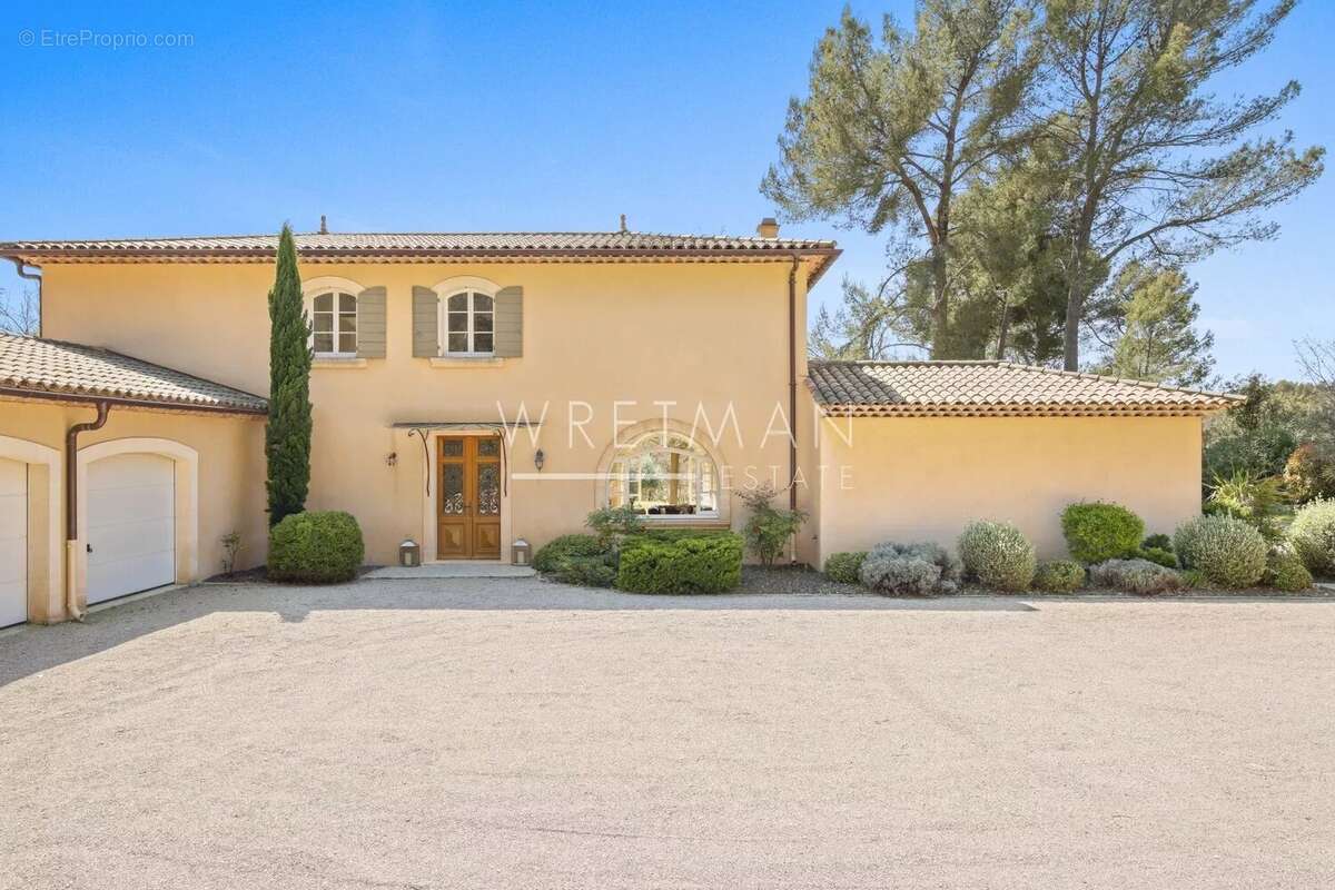 Maison à TRANS-EN-PROVENCE