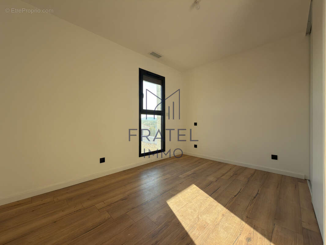 Villa contemporaine 143 m2 avec piscine - photo 19