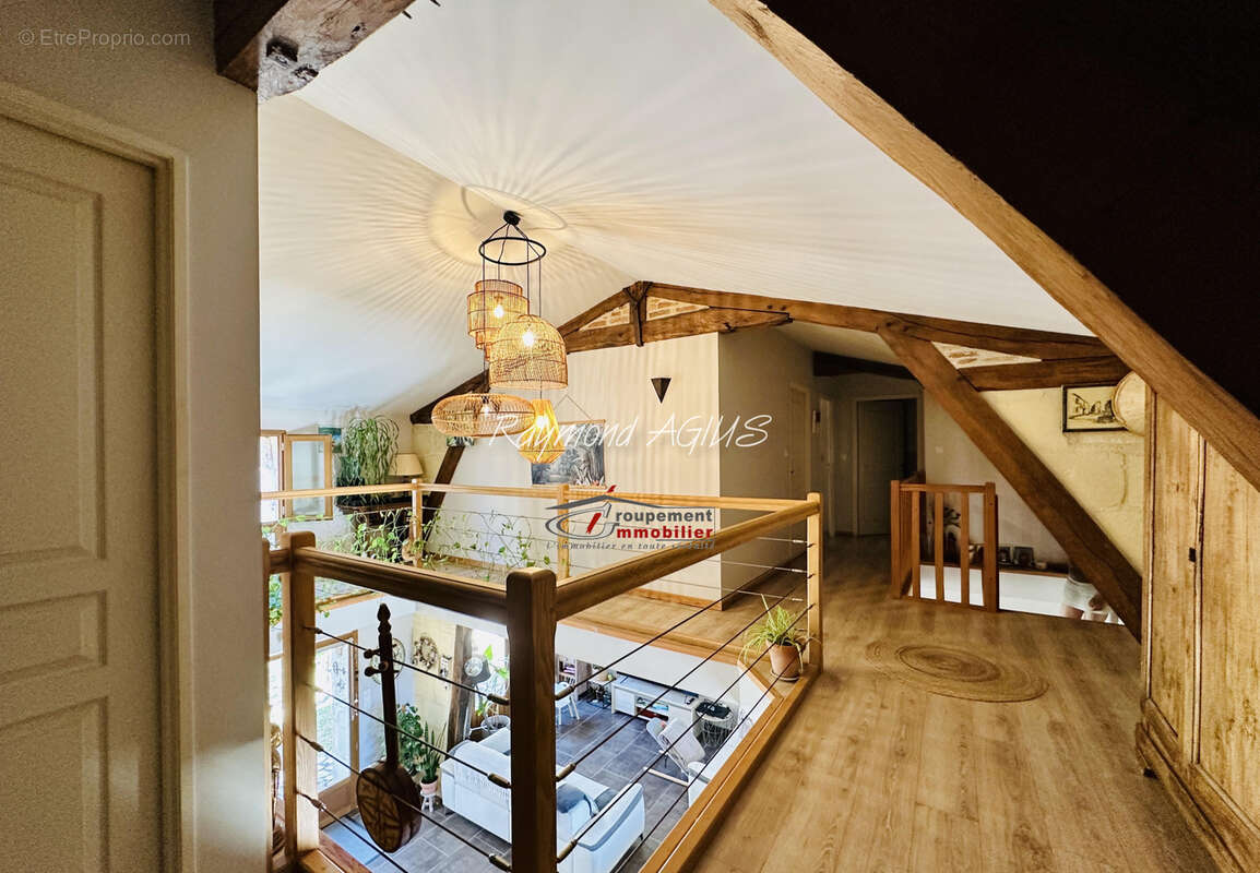 Charmante propriété de village rénovée de 7 chambres avec potentiel de revenus - photo 21
