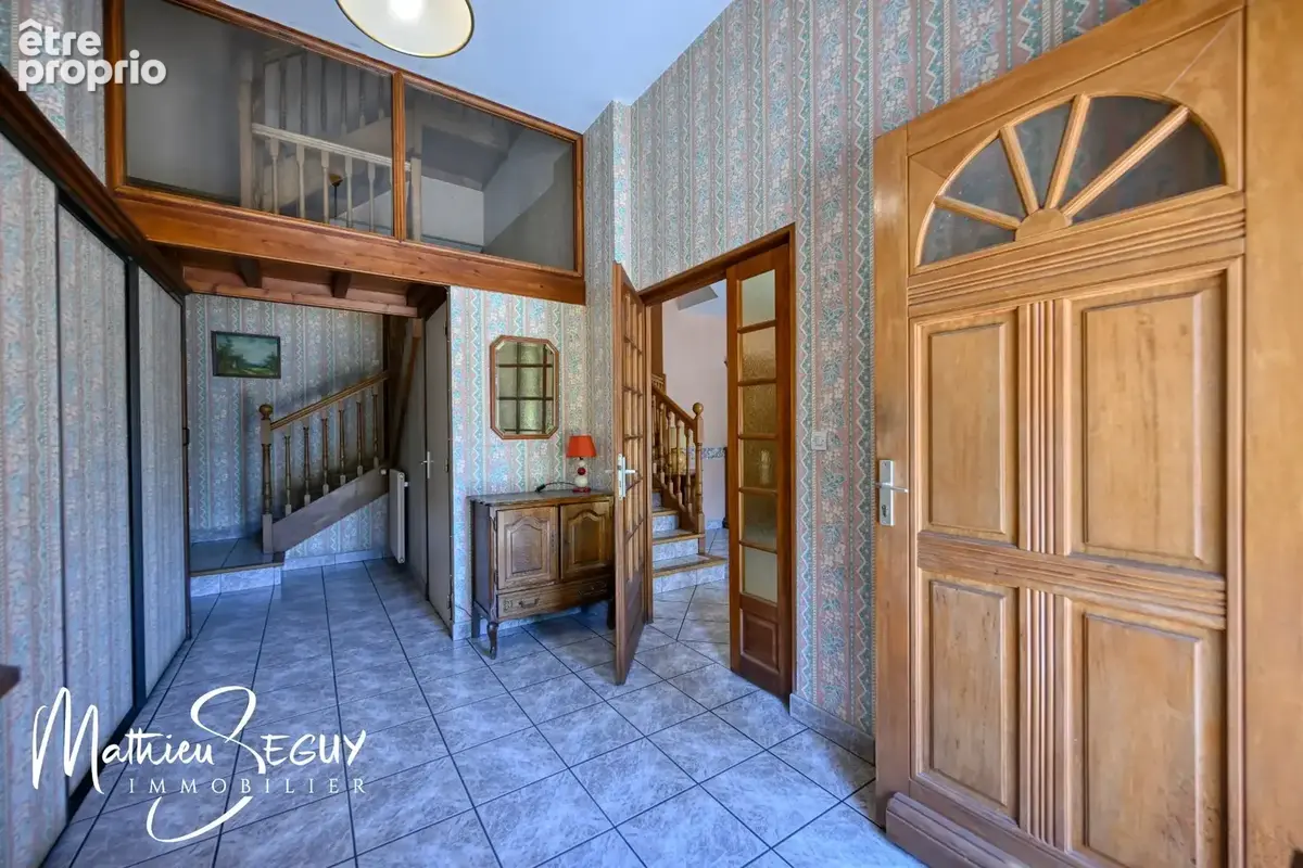 Thurins - Maison de village en bordure de Garon - photo 8