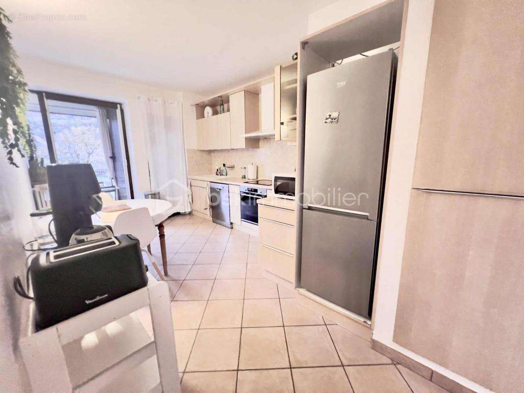 Appartement à SAINT-JEAN-DE-MAURIENNE