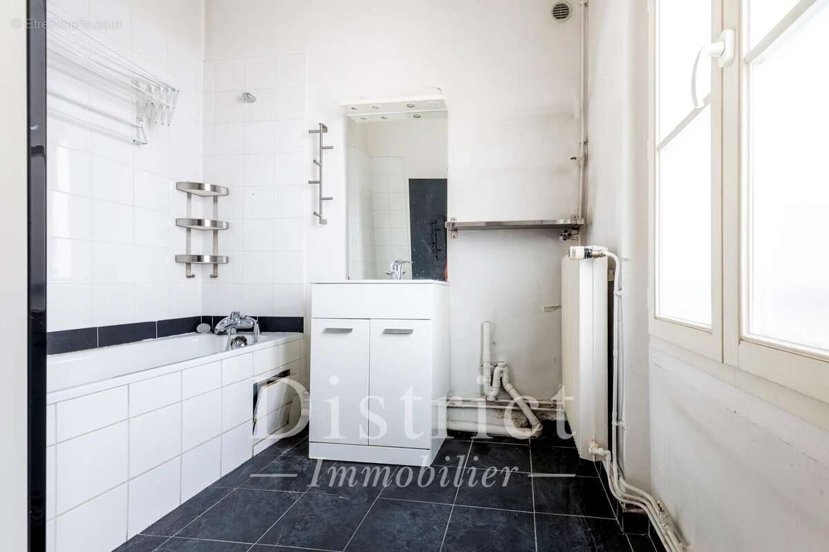 Appartement à PARIS-4E