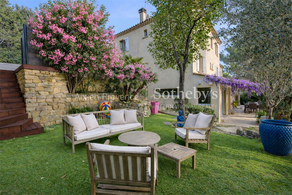 Maison à AIX-EN-PROVENCE
