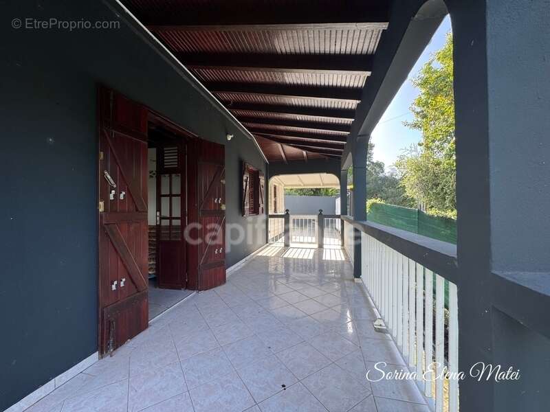 Maison à SAINTE-ANNE