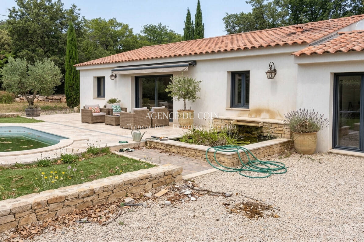 Maison à TRANS-EN-PROVENCE