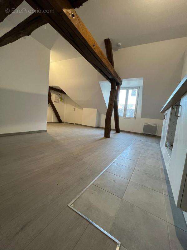 Appartement à SENS