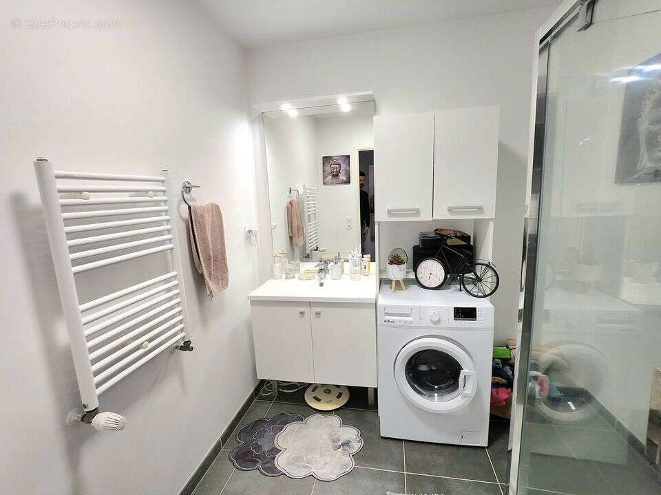 Appartement à MARSEILLE-13E